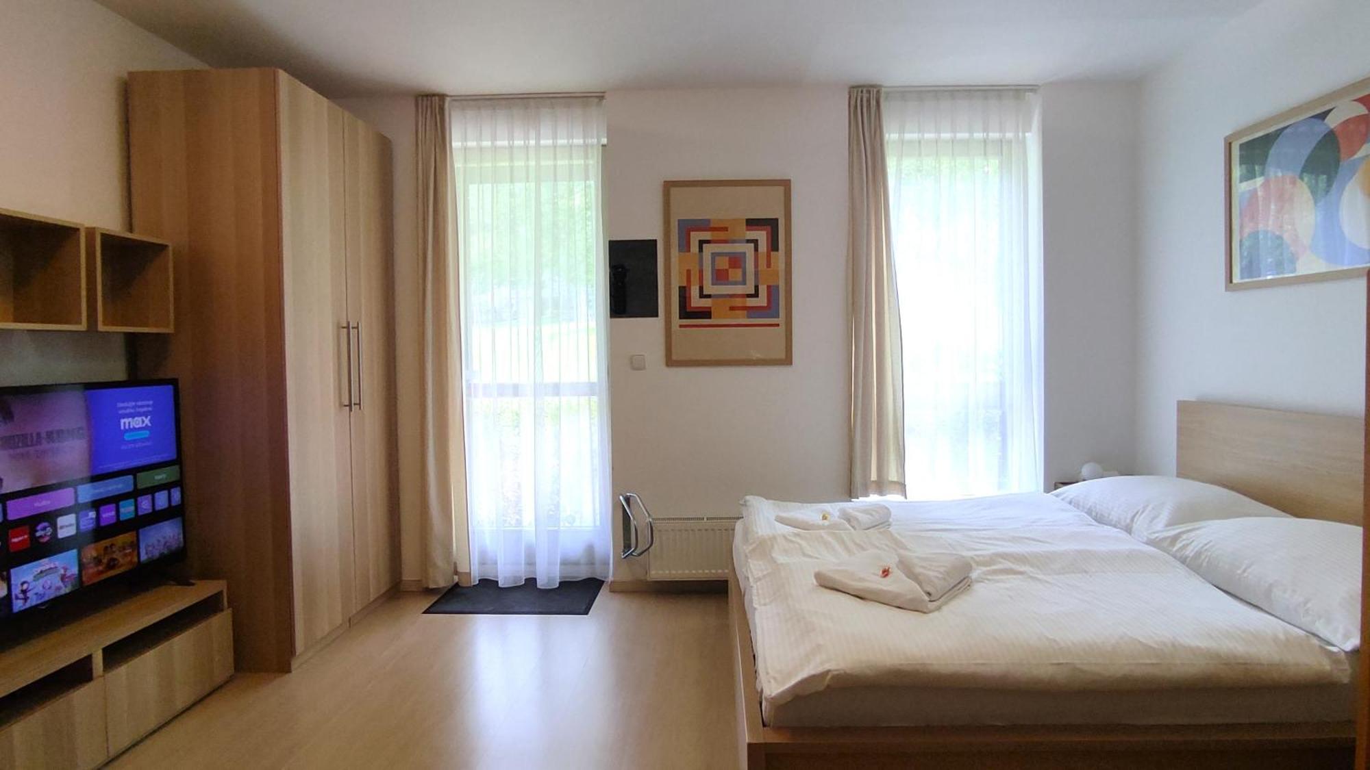WELLNESS APARTMÁN RESIDENT HARRACHOV C308 Horský apartmán 2KK s velkou terasou a vlastním parkováním v garáži Exterior foto